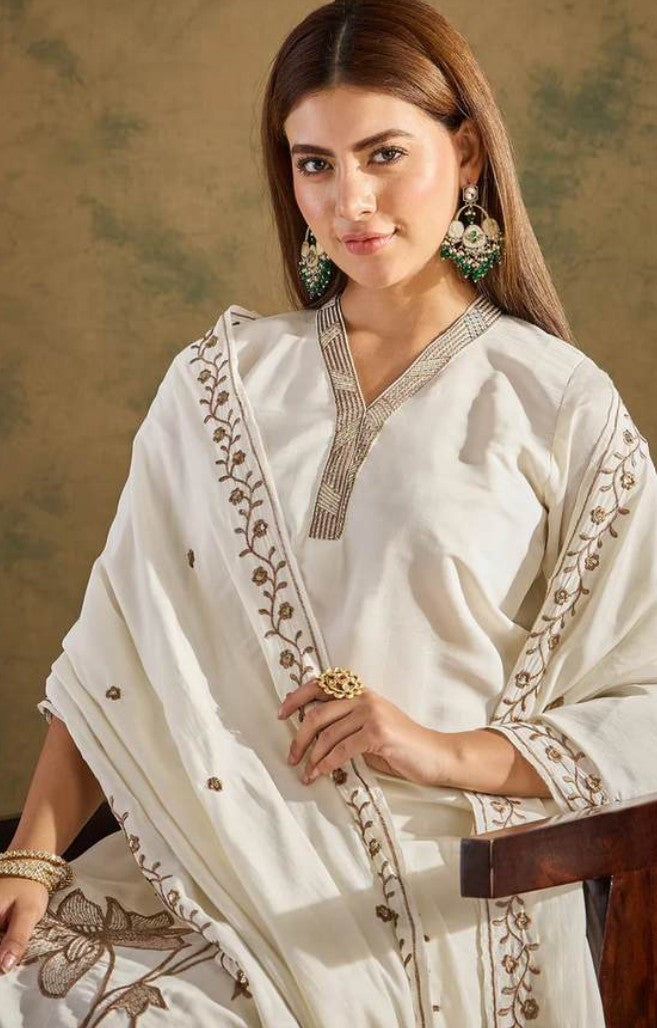 Off-White Regal Embroidered Kurti Set